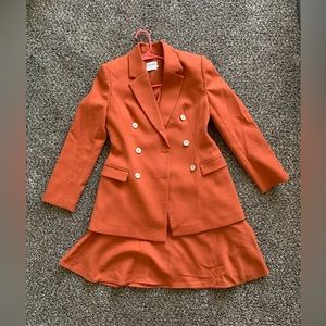 D.CHIC vest & skort set